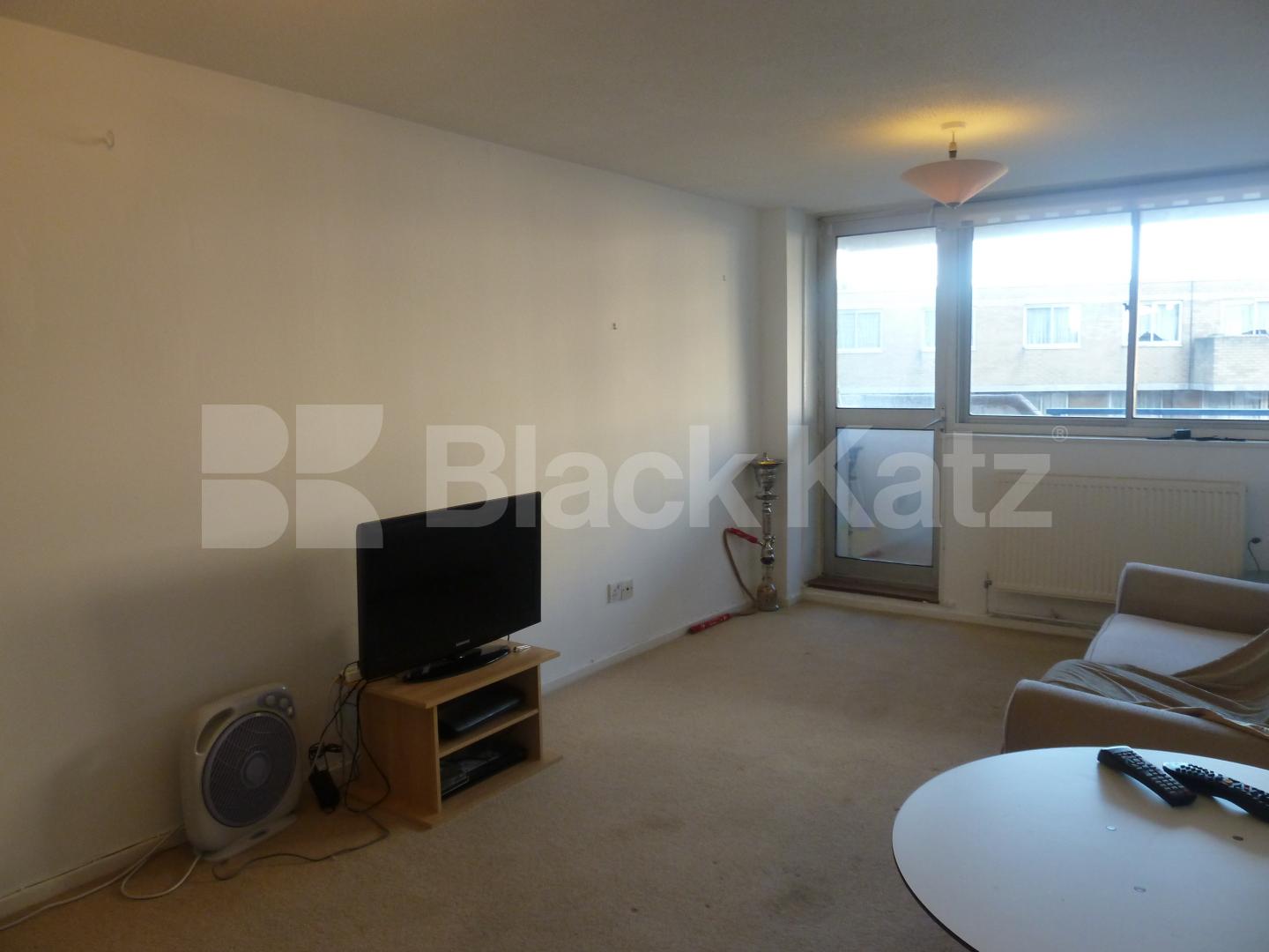 			Perfect for students sharing. Available July 2013 , 1 Bedroom, 1 bath, 1 reception Apartment			 Vesage Court Leather Lane, CHANCERY LANE